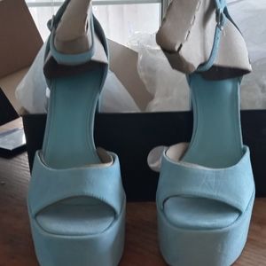 MARC FISHER NWT blue suede platform sandals 8M in original box